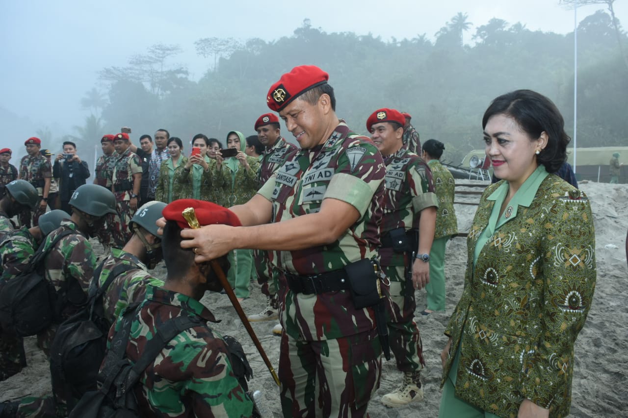 Kopassus Luluskan 150 Prajurit Komando Muda TrisulaNews