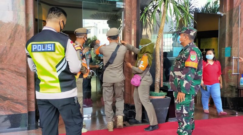 Babinsa 02 Sawah Besar Pantau Penetapan Teguran Tertulis Hotel