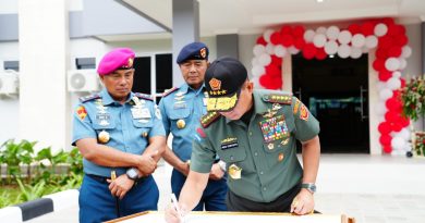 Panglima TNI Resmikan Gedung Trisula Denjaka dan Serahkan Ransus Mobile Dual Ramp System