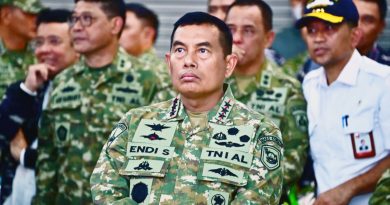 Bersama Menhan dan Panglima TNI, Pangkormar Dampingi Kasal Tinjau Lopslatgab Baksenkhsus 2026