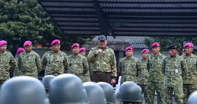 Pangkormar Dampingi Menhan RI Sampaikan Pesan Moral kepafa ASN  Komcad Matra Laut
