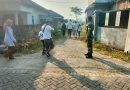 Sinergi TNI-Polri Kawal Jalan Sehat Bersih Desa Kedungsigit Berlangsung Aman dan Meriah