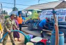 TNI-Polri dan BPBD Salurkan 24.000 Liter Air Bersih ke Warga Panggul