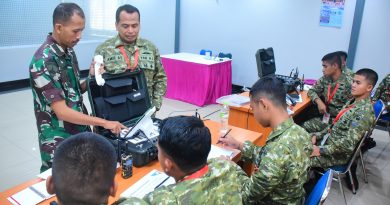 Perkuat Kesiapan Prajurit,  Askomlek Pangkormar Resmi Tutup Pelatihan Multiplatform Communication Gateway TA 2026