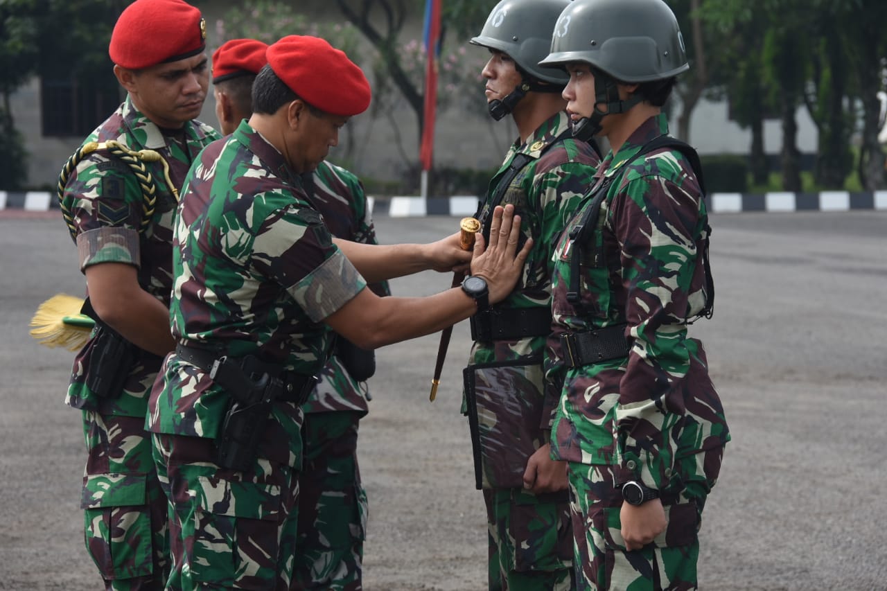 254 Taruna Akmil Ikuti Latihan Para Dasar Di Pusdiklatpassus Batujajar