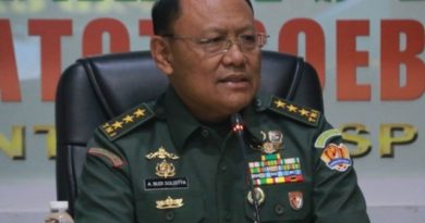 Letjen TNI dr A. Budi Sulistya,Ketua Tim Pemeriksa Kesehatan Capres- Cawapres di Pilpres Pebruari 2024, Jadi Stafsus KASAD