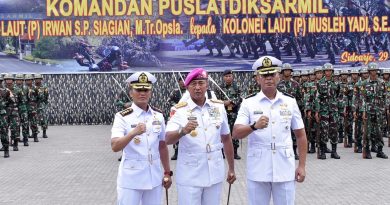 Komandan Resimen Kavaleri 2 Marinir Hadiri Sertijab Danpuslatdiksarmil