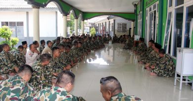 Prajurit Menkav 2 Marinir Syukuran HUT ke-79 Korps Marinir