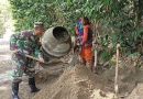 Bentuk Kedekatan TNI dan Rakyat, Babinsa Koramil 0801/11 Donorojo Bangun Talud