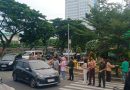 Jelang Berbuka Puasa Kodim 0501/JP Bagikan Takjil