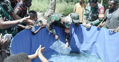 Satgas TMMD Kodim 1710/Mimika Berikan Bantuan Kolam dan Bibit Lele