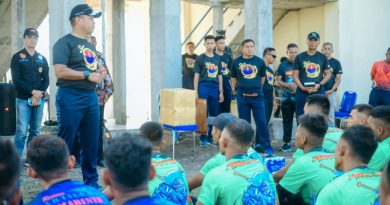 Danyon Kapa 2 Marinir Dampingi Danpasmar 2 Tinjau Atlet Dayung Pasmar 2