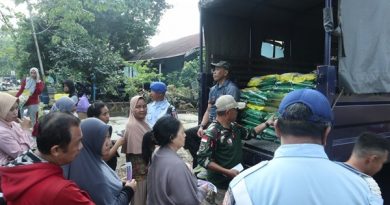 Lanud Sultan Hasanuddin Gelar Gerakan Pangan Murah di Car Free Day, Sediakan 3 Ton Beras SPHP Bulog