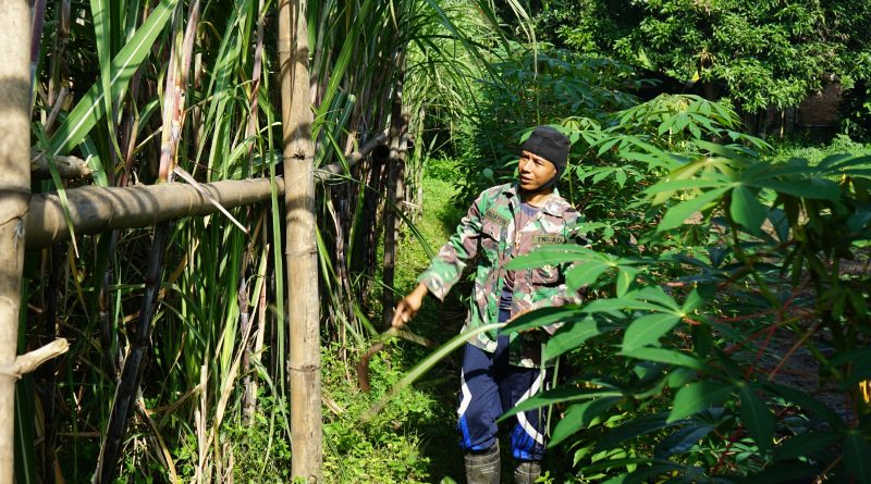 Sisi Lain Letda Cke Isdayun di Balik Seragam Lorengnya
