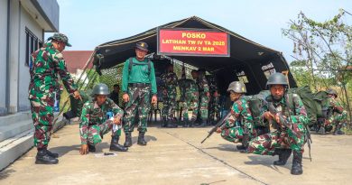 Prajurit Batalyon Tank Amfibi 2 Marinir Latihan Kemampuan IMMP Dan Kompas