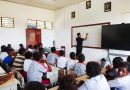 Satgas TMMD Ke-128 Kodim 1710/Mimika Beri Penyuluhan Bahaya Narkoba dan Lem Aibon kepada Pelajar