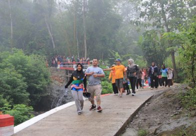Jalan Santai, Bentuk Tasyakuran Terima Kasih TNI dari Warga Sukorejo