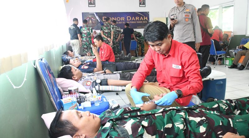 Donor Darah HUT ke-80 Pomad di Madiun
