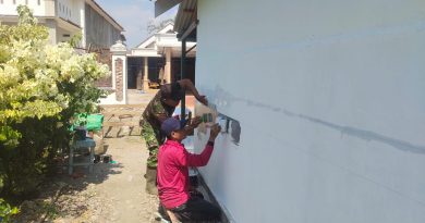 Rumah Baru Harapan Baru, Babinsa Wates Kawal Penyelesaian Rutilahu Ibu Maratus