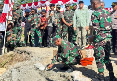 Pangdam XVII/Cenderawasih Pimpin Peletakan Batu Pertama Jembatan Garuda Merah Putih di Mimika Pangdam XVII/Cenderawasih Pimpin Peletakan Batu Pertama Jembatan Garuda Merah Putih di Mimika