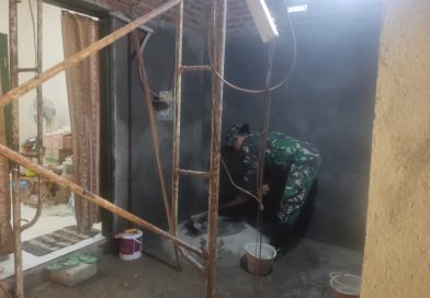 Babinsa Desa Batangsaren Dampingi Pengerjaan Rutilahu, Wujudkan Hunian Layak bagi Warga Kurang Mampu