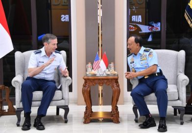 Commander of Pacific Air Forces COMPACAF Sambangi Pangkoopsudnas Bahas Kolaborasi Operasi Udara