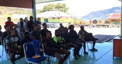 Kodim 1714/Puncak Jaya Gelar Nobar Pertandingan Piala Dunia 2026 di Kab. Puncak Jaya Kodim 1714/Puncak Jaya Gelar Nobar Pertandingan Piala Dunia 2026 di Kab. Puncak Jaya