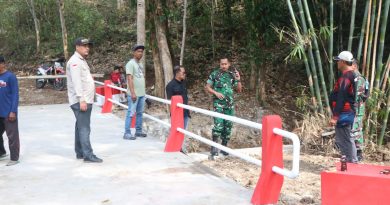 Dandim Tulungagung Tinjau Progres Jembatan Garuda di Rejosari, Optimistis Segera Difungsikan untuk Masyarakat Dandim Tulungagung Tinjau Progres Jembatan Garuda di Rejosari, Optimistis Segera Difungsikan untuk Masyarakat