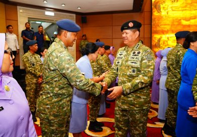 Danlanud Sultan Hasanuddin Resmi Sandang Pangkat Marsekal Pertama Danlanud Sultan Hasanuddin Resmi Sandang Pangkat Marsekal Pertama