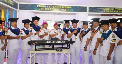 Pangkormar Hadiri Penutupan Pendidikan dan Wisuda STTAL TA 2026