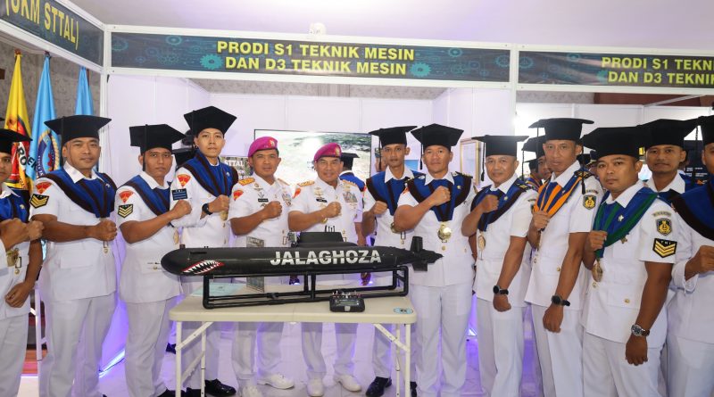 Pangkormar Hadiri Penutupan Pendidikan dan Wisuda STTAL TA 2026 Pangkormar Hadiri Penutupan Pendidikan dan Wisuda STTAL TA 2026
