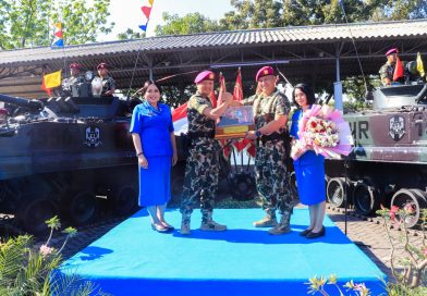 Yontankfib 2 Mar Melaksanakan Acara Tradisi Pelepasan Dan Penyambutan Komandan Yontankfib 2 Mar Melaksanakan Acara Tradisi Pelepasan Dan Penyambutan Komandan