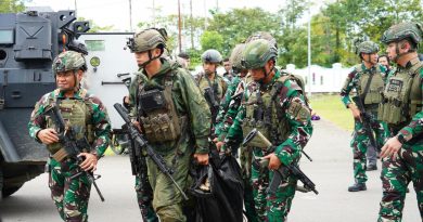 Dibawah Ancaman OPM dan Medan Ekstrem, Koops TNI Habema Berhasil Evakuasi Dua Korban Aksi Kekerasan di Yahukimo Dibawah Ancaman OPM dan Medan Ekstrem, Koops TNI Habema Berhasil Evakuasi Dua Korban Aksi Kekerasan di Yahukimo