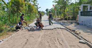 Penampakan Jalan Poros Desa Bulu Lor Sebelum dan Sesudah Dibangun  TNI Bersama Warga