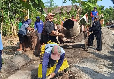 TMMD 129 Bulu Lor Bangun Jembatan Penyambung Dua Dukuh
