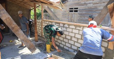 Satgas TMMD ke-129 Kodim 1505/Tidore Bangun Rumah Layak Huni untuk Warga Kurang Mampu di Wasile Tengah