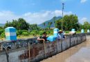 Babinsa Desa Kendalbulur Dampingi Petani Perbaiki Pematang Sawah, Dukung Kesiapan Masa Tanam