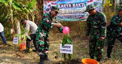 Ratusan Pohon Produktif Hijaukan Brumbun Jelang HUT ke-81 TNI