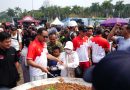 TNI Bagikan 22.000 Porsi Makanan Gratis Untuk Masyarakat pada TNI Fair 2026 Di Monas