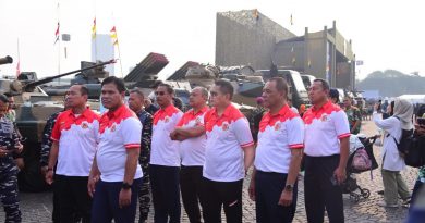 Kas Kormar Dampingi KASAL, Tinjau Kekuatan Alutsista Korps Marinir di TNI Fair 2026