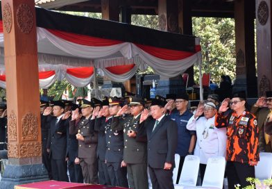 Dandim Ponorogo Hadiri Upacara Peringatan Hari Kesaktian Pancasila di Pendopo Agung Ponorogo Dandim Ponorogo Hadiri Upacara Peringatan Hari Kesaktian Pancasila di Pendopo Agung Ponorogo