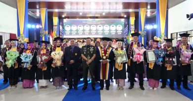 339 Wisudawan Unmer Madiun Diingatkan Tantangan Sesungguhnya Baru Dimulai