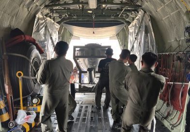 Satgas Udara OMC Tabur 10 Ton Bahan Semai di Langit Palembang Satgas Udara OMC Tabur 10 Ton Bahan Semai di Langit Palembang