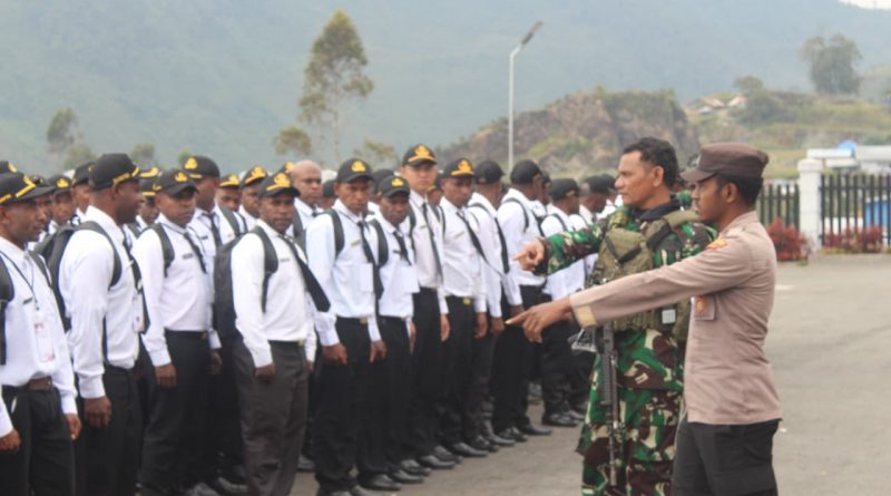 Kodim 1714/Puncak Jaya Bersama Polri dan Pemda Hadiri Pembukaan Pelatihan Dasar CPNS Formasi 2024 Gelombang II dan III