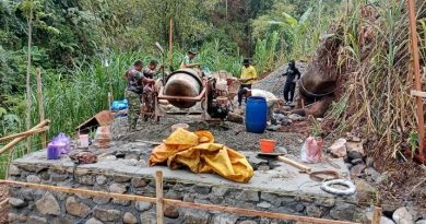 Jembatan Perintis Garuda Datang Masyarakat Berani Menyeberang